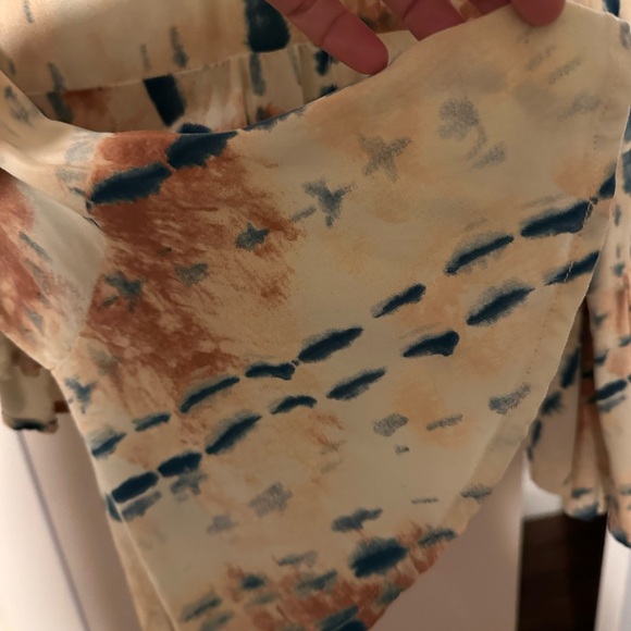 Venus Top/cover up - tie waist - Picture 4 of 5